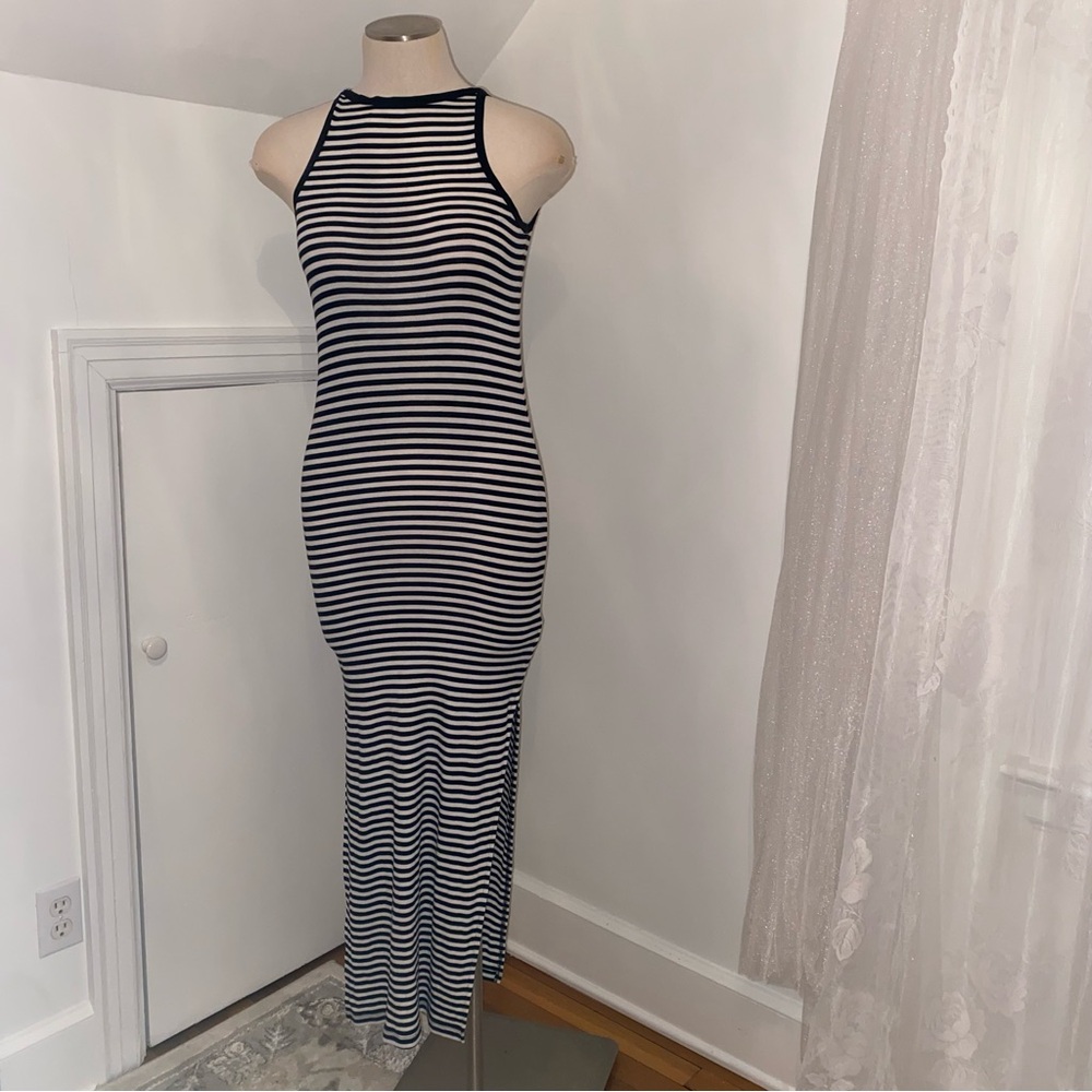 Black and White Maxi Dress with Halter Neckline and Sleeveless Design striped